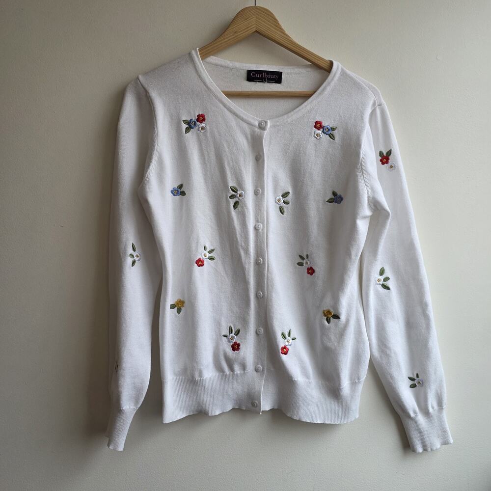 Boho Floral Embroidery Cardigan Medium Romantic Cottagecore Grannycore White